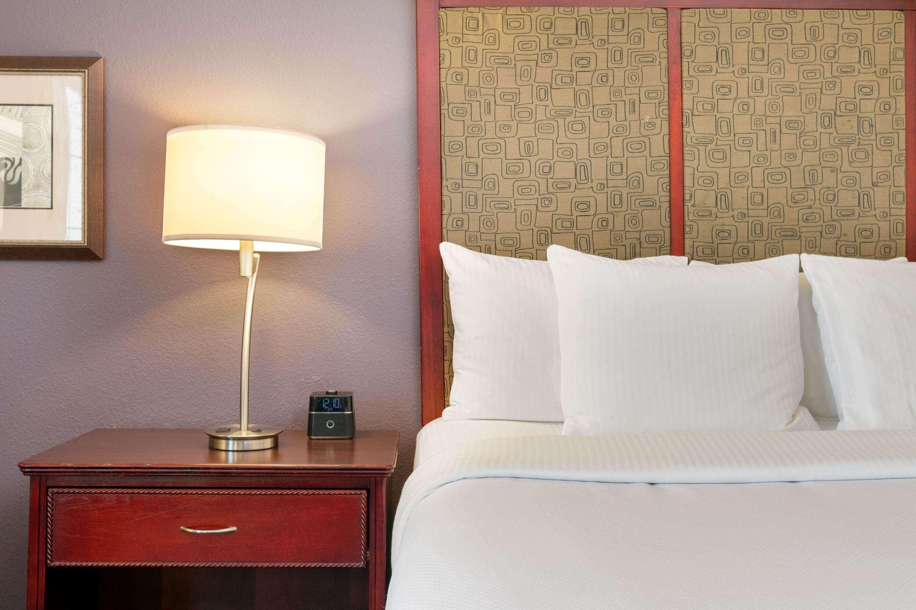 La Quinta By Wyndham Lindale Hotel Exterior photo